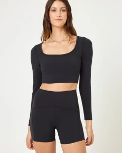 Outlet En Pointe Short - Black Bottoms