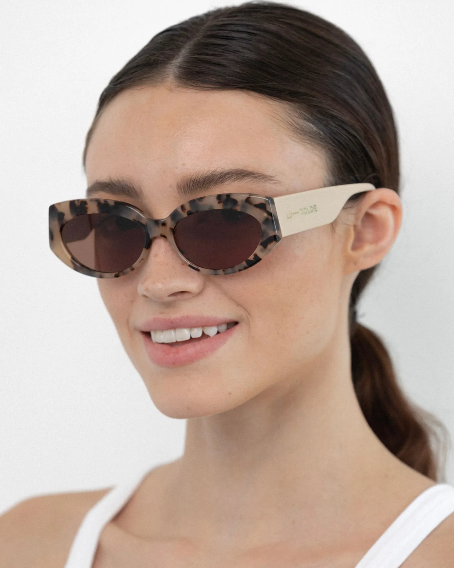 New Lu Goldie Aurelie Sunglasses - Chocolate Sunglasses