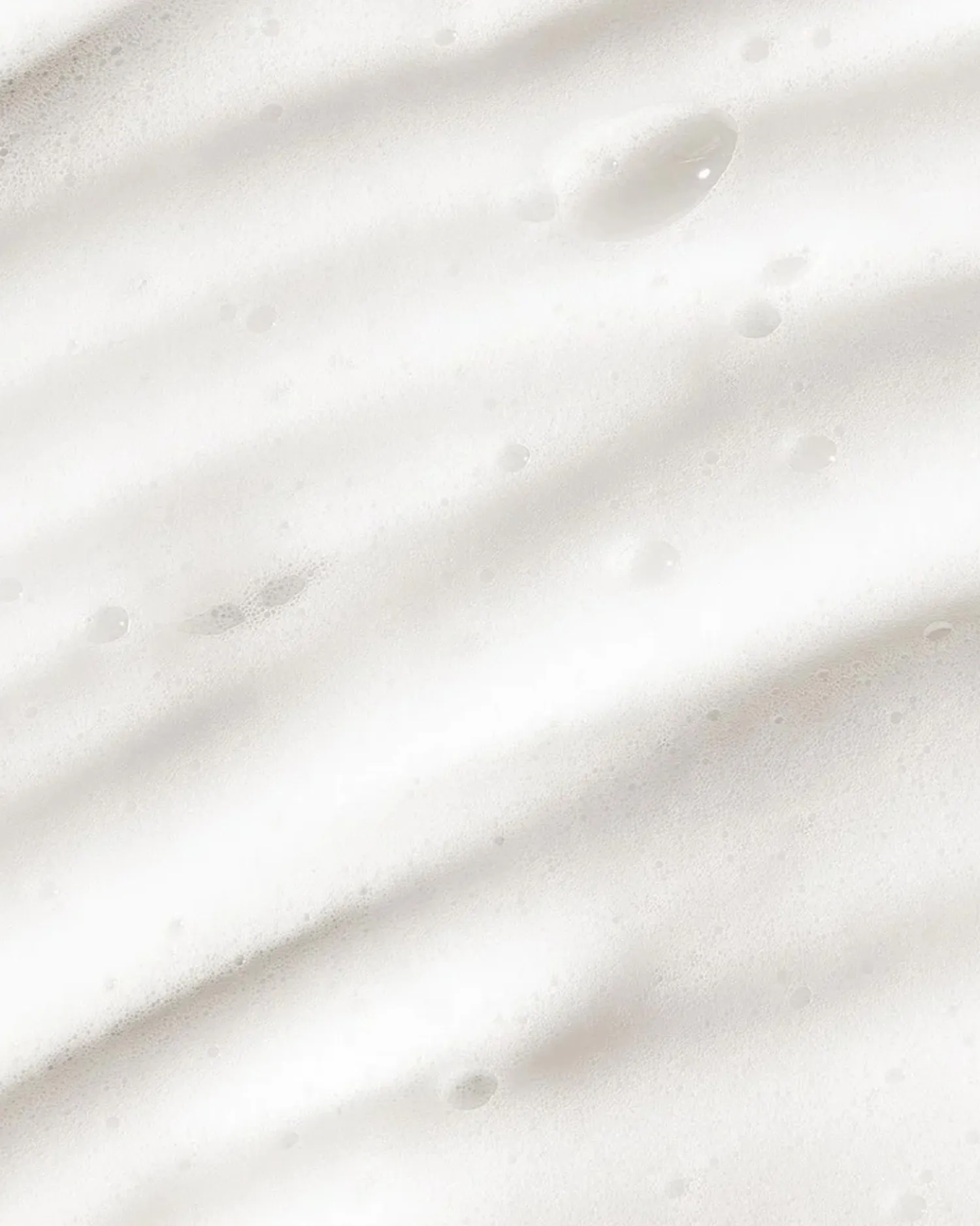 New NUDA Self Tanning Water Mousse Body