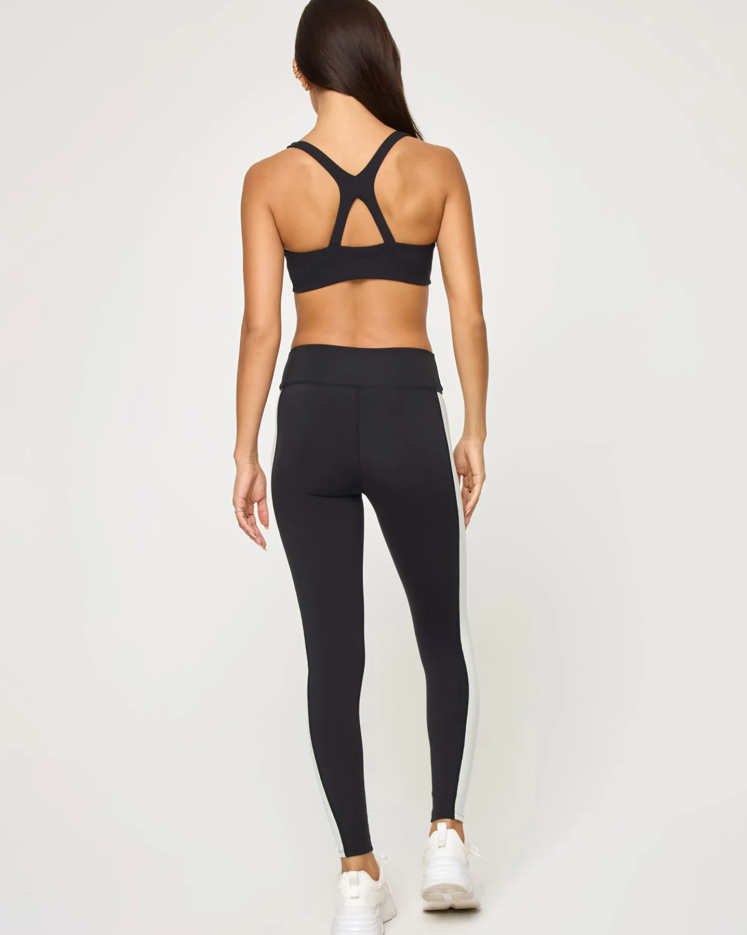Hot Uppercut Bra - Black-Cream Tops & Bras